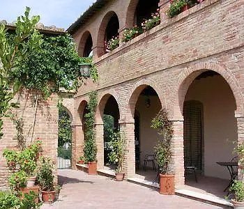 Casa Bolsinina Монтерони-д'Арбия