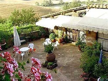 לינה וארוחת בוקר Casa Bolsinina