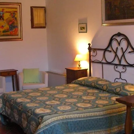 Casa Bolsinina 2* מונטרוני ד'ארביה