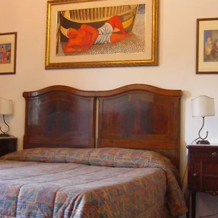 לינה וארוחת בוקר Casa Bolsinina