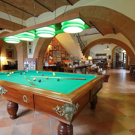 לינה וארוחת בוקר Casa Bolsinina 2*