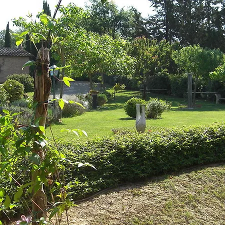 לינה וארוחת בוקר Casa Bolsinina 2*